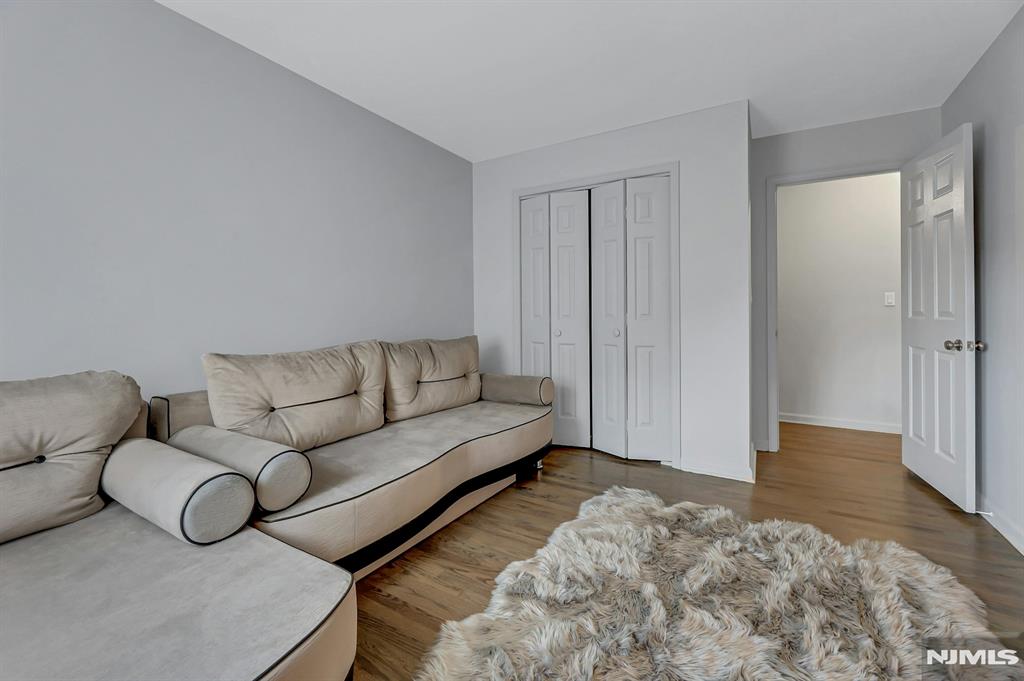14 Chelsea Court 12