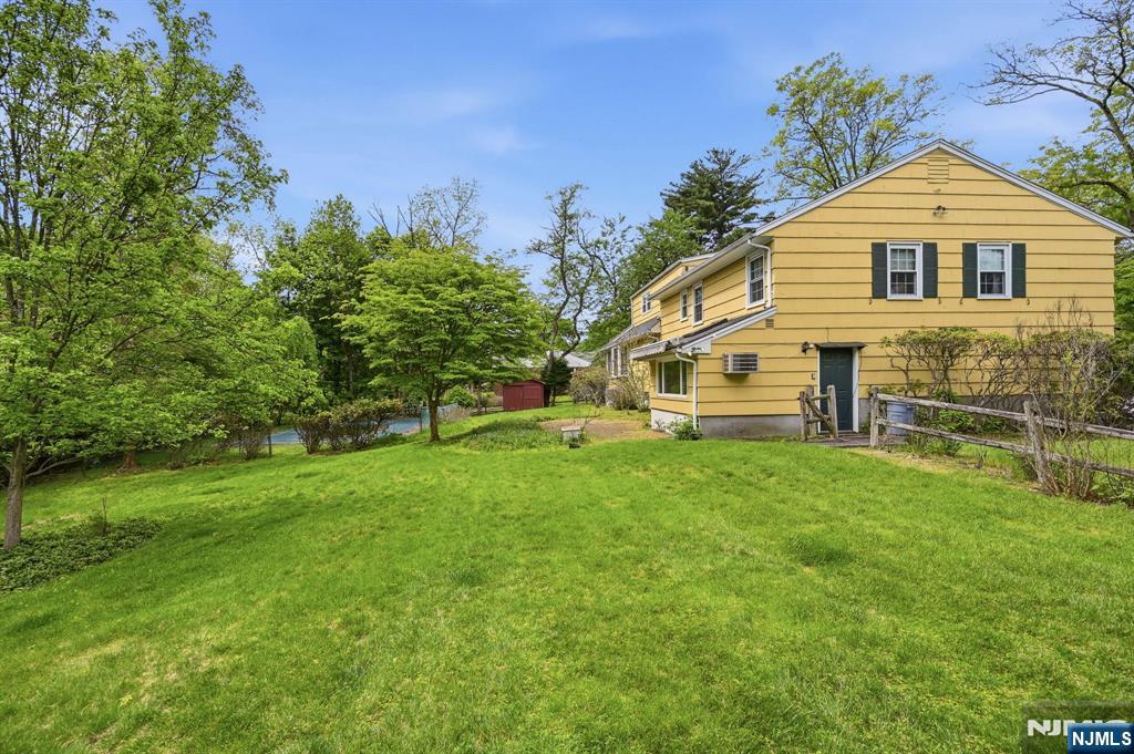 16 Pinecrest Drive