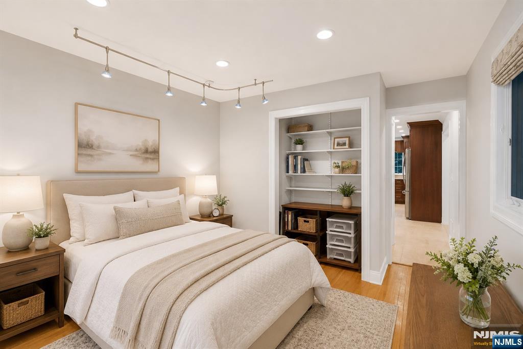 195 Overlook Place
