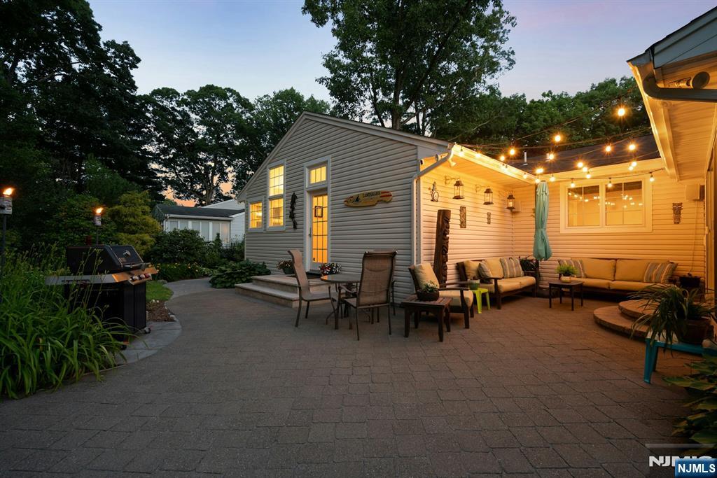 195 Overlook Place