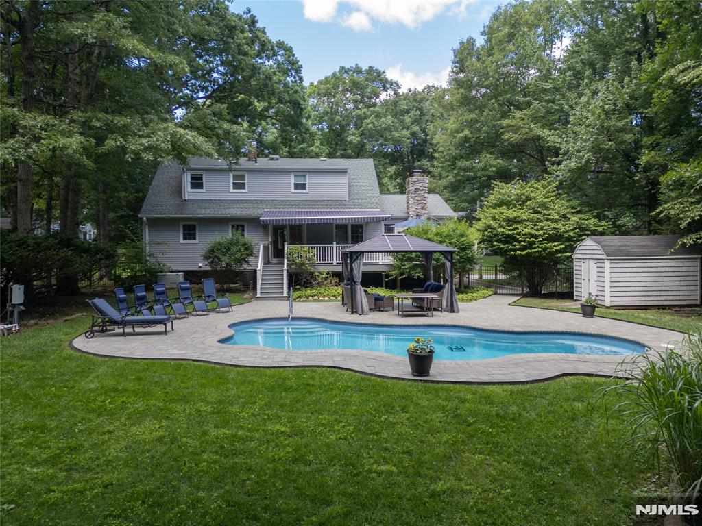 49 Skytop Drive