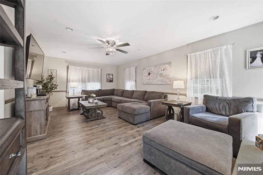 49 Skytop Drive