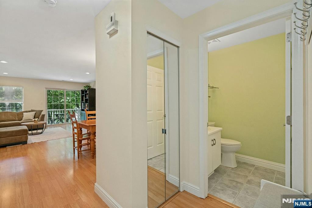 2262 Nash Court