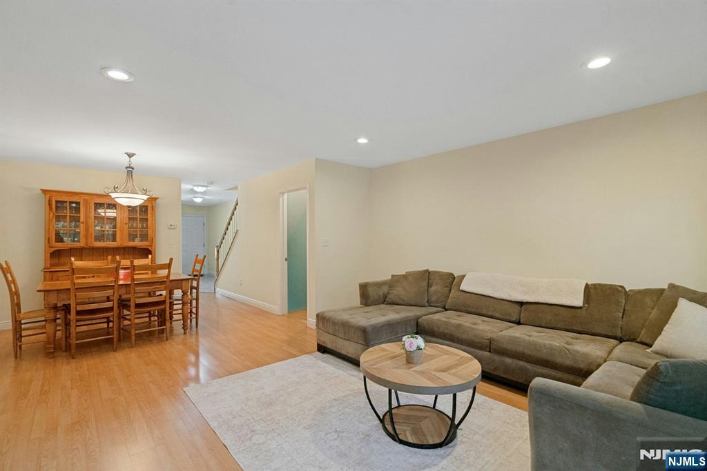 2262 Nash Court