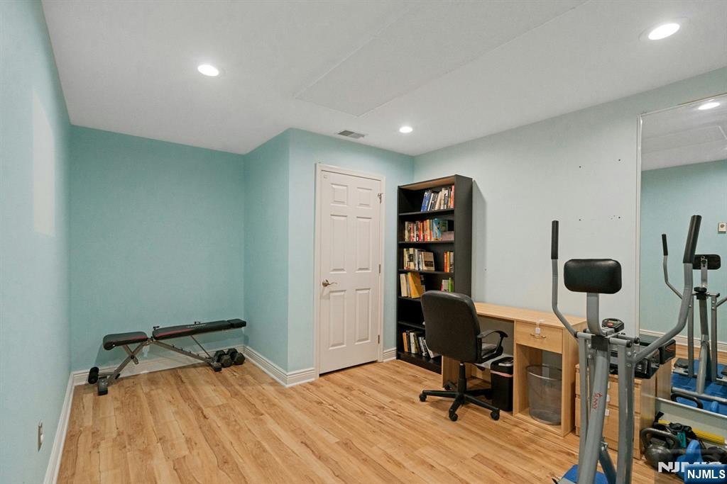 2262 Nash Court