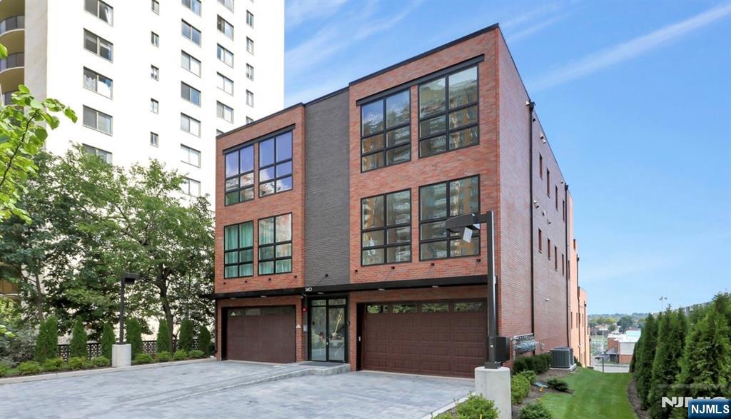 140 Overlook Avenue D 1