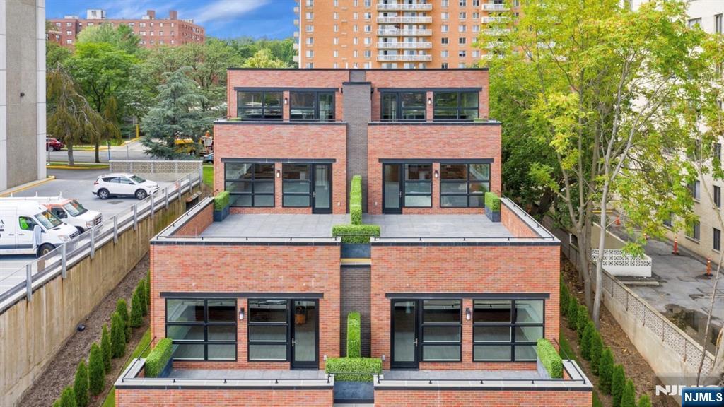 140 Overlook Avenue D 1