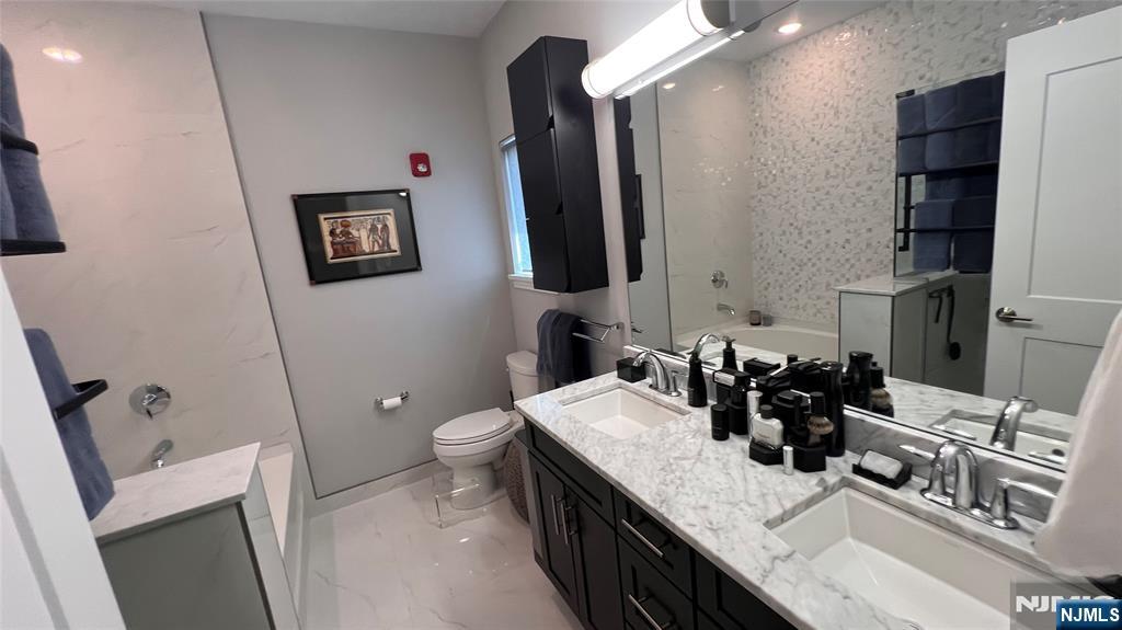 140 Overlook Avenue D 1