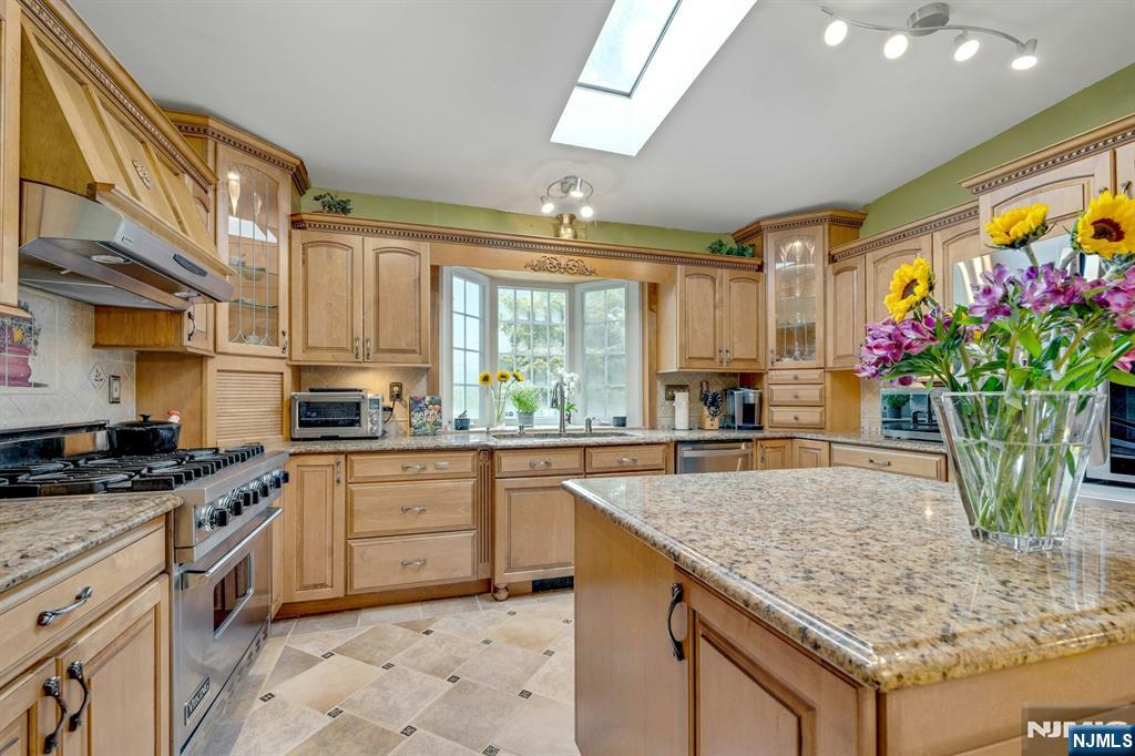 16 Shephard Road