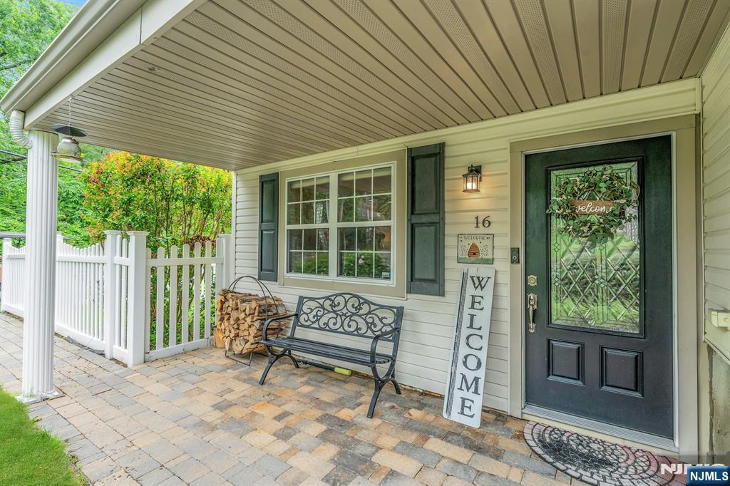 16 Shephard Road