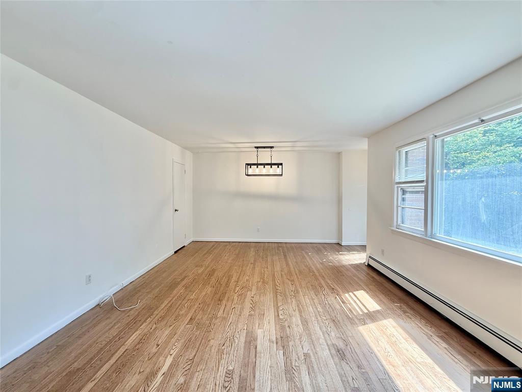 5 Mountain Avenue