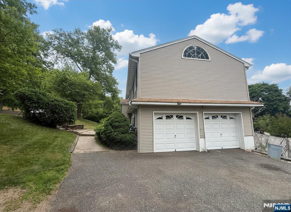 5 Mountain Avenue