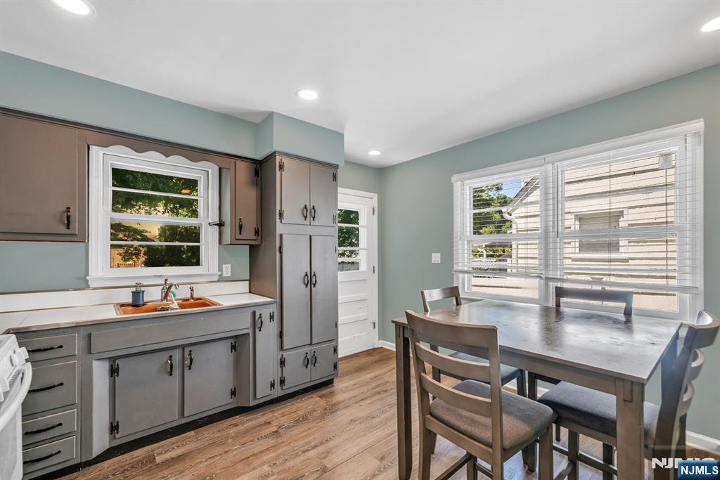 101 Pinecrest Terrace