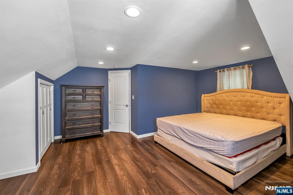 101 Pinecrest Terrace