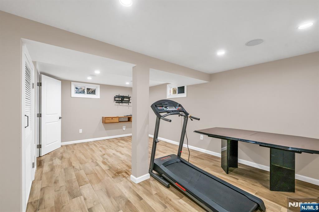 101 Pinecrest Terrace