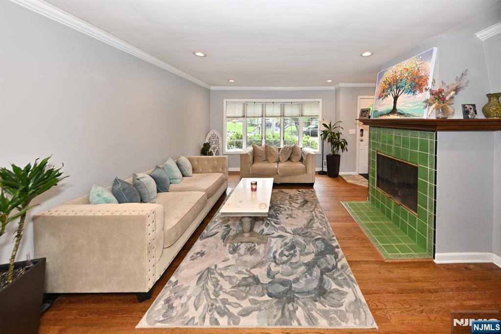 73 Ralph Avenue