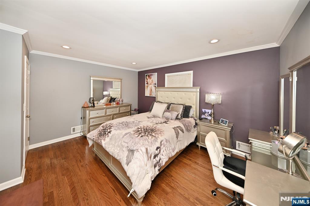 73 Ralph Avenue