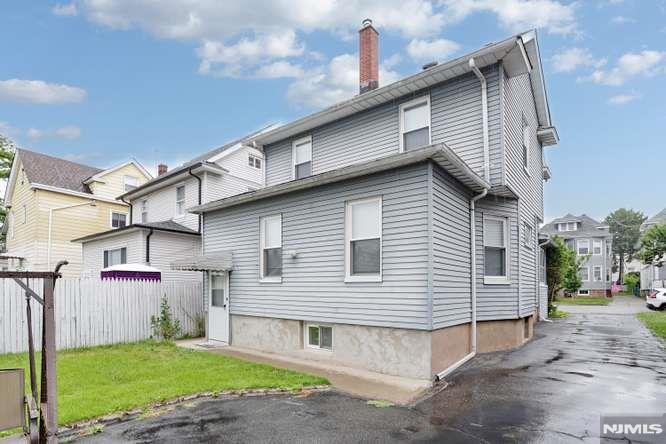 19 2nd Street