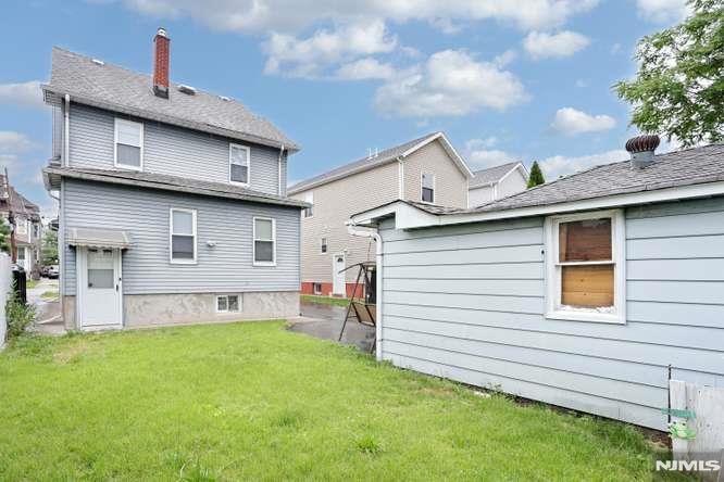 19 2nd Street