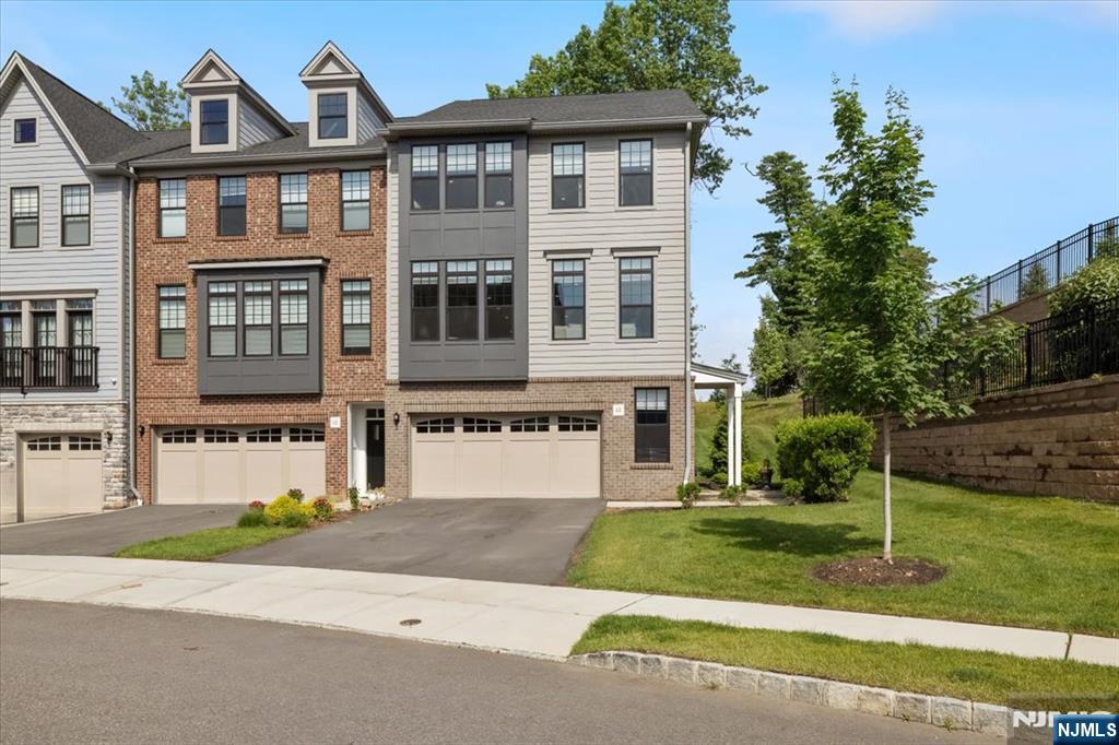 43 Hearthstone Court 48