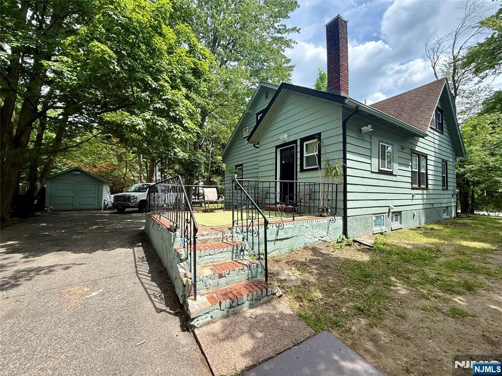 131 W Ramapo Avenue