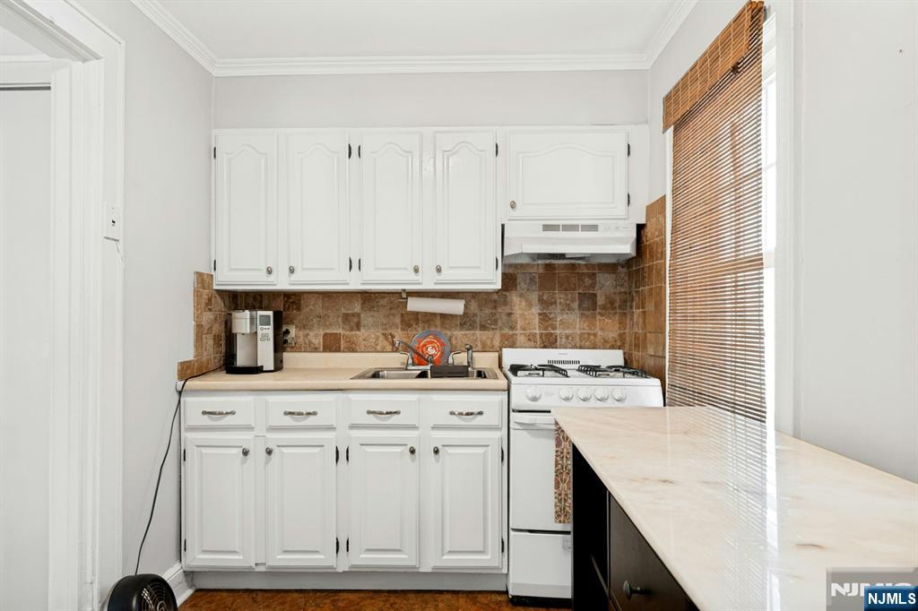 76 Prospect Street