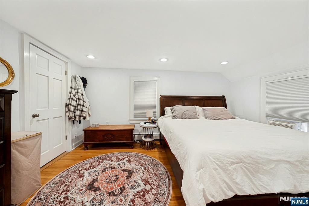 76 Prospect Street
