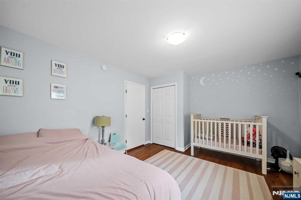 22 W Pamrapo Court