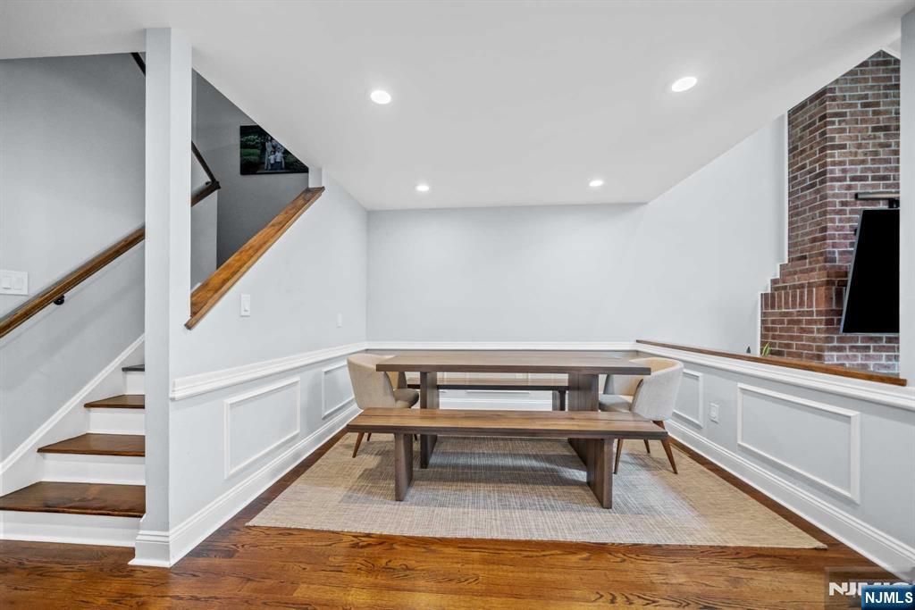 22 W Pamrapo Court