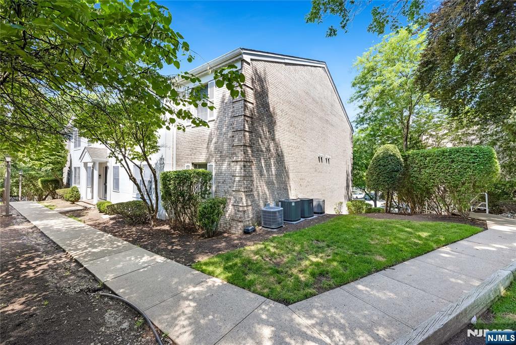 45 Colonial Village Drive 45