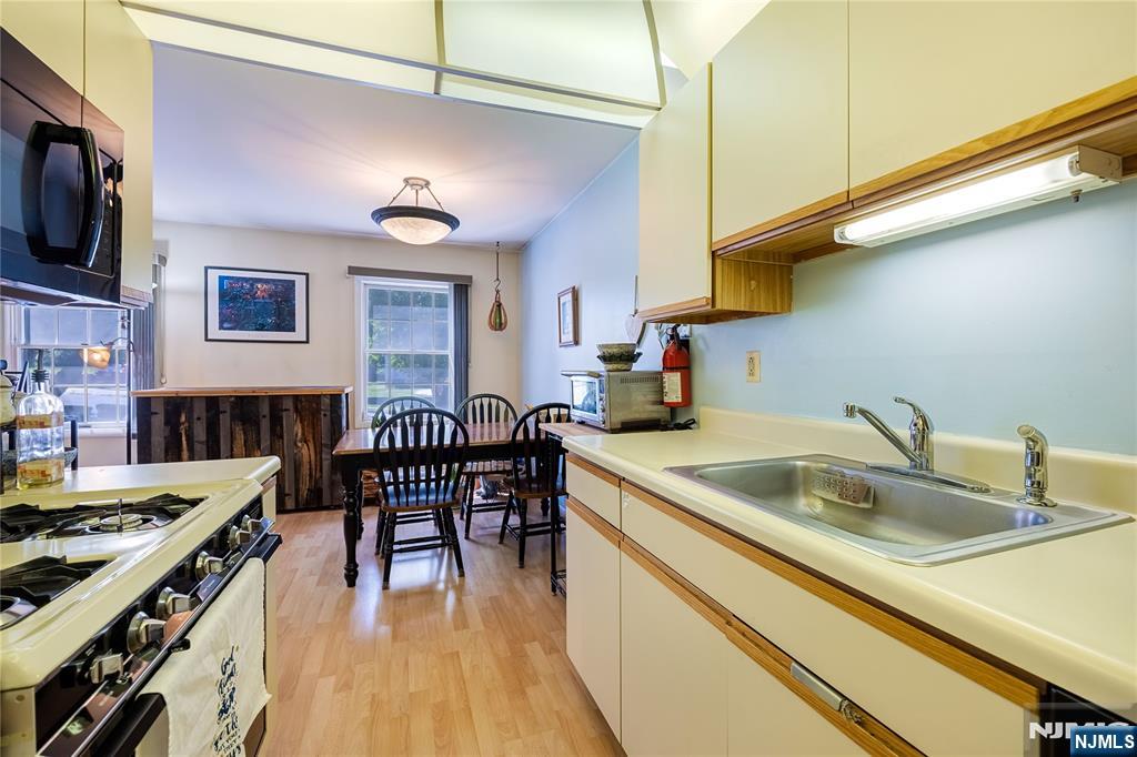 45 Colonial Village Drive 45
