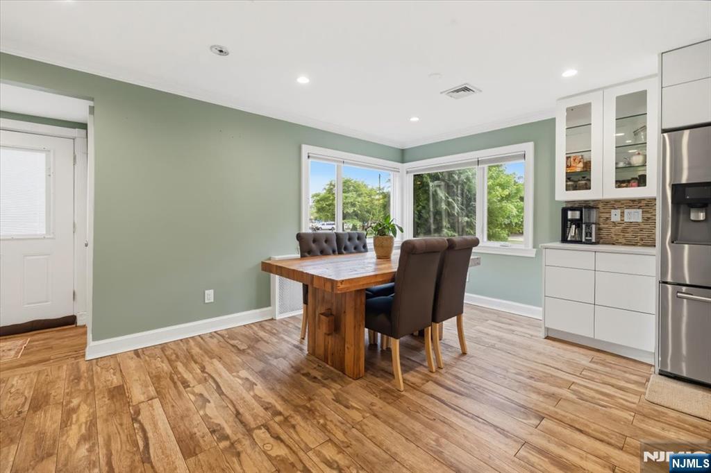 1-07 Lyons Avenue