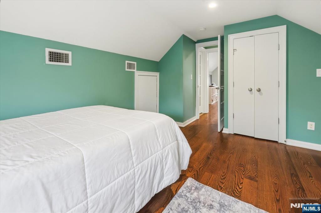 1-07 Lyons Avenue