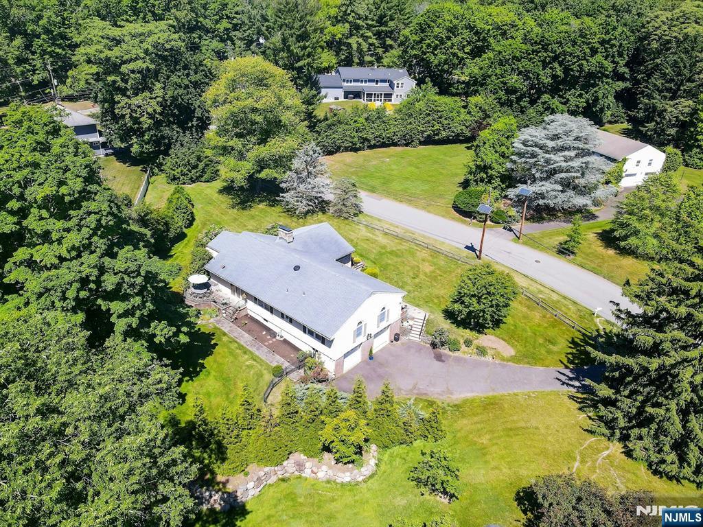 10 Shaw Road