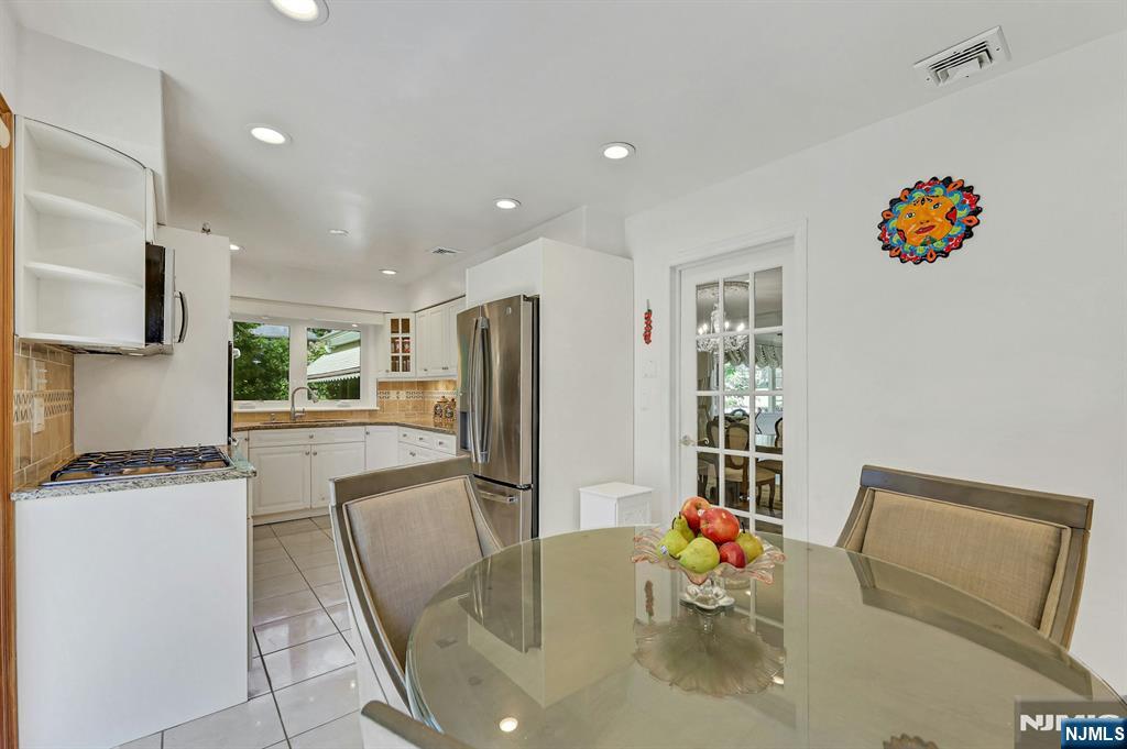 10 Shaw Road