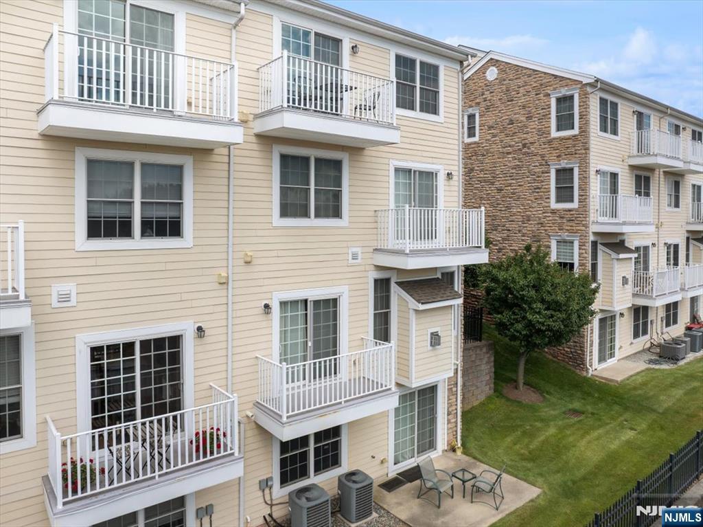 31 Forshee Circle 101