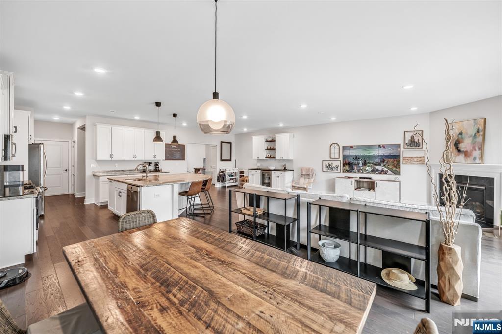 62 Gerhard Place