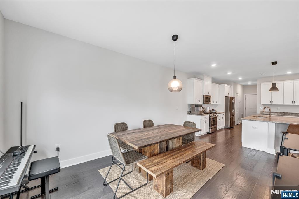 62 Gerhard Place