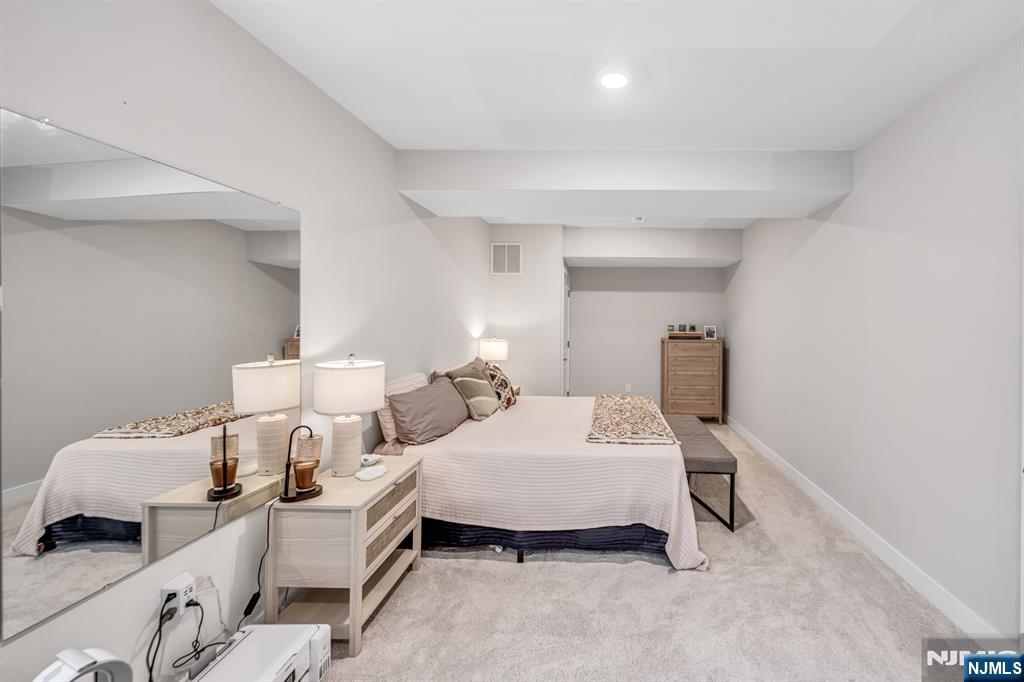 62 Gerhard Place