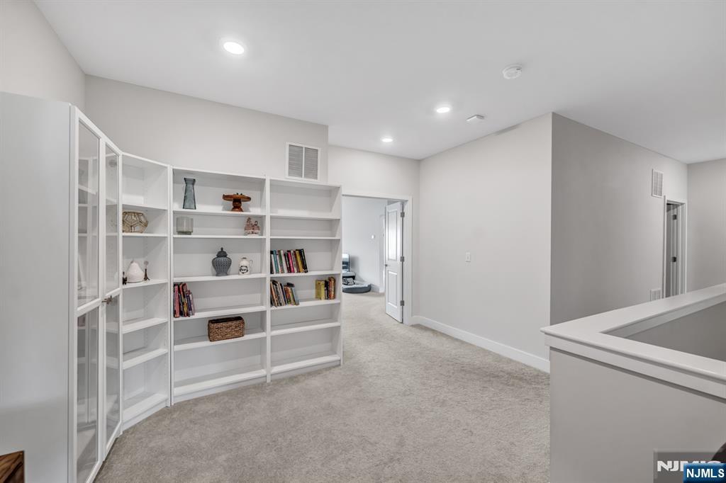 62 Gerhard Place