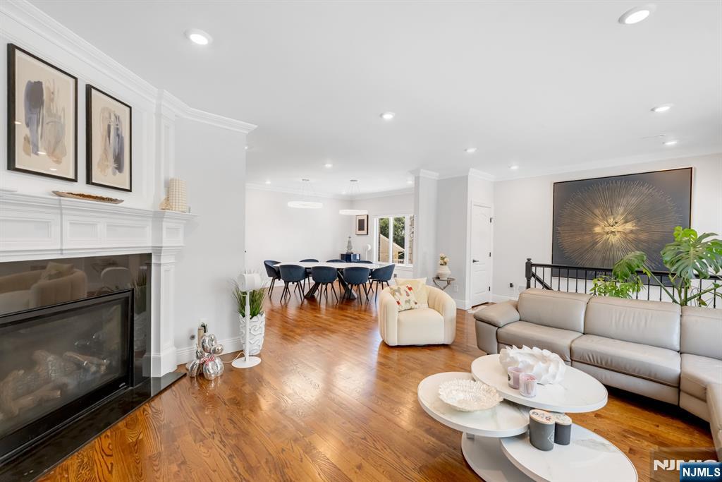 34 Lafayette Avenue
