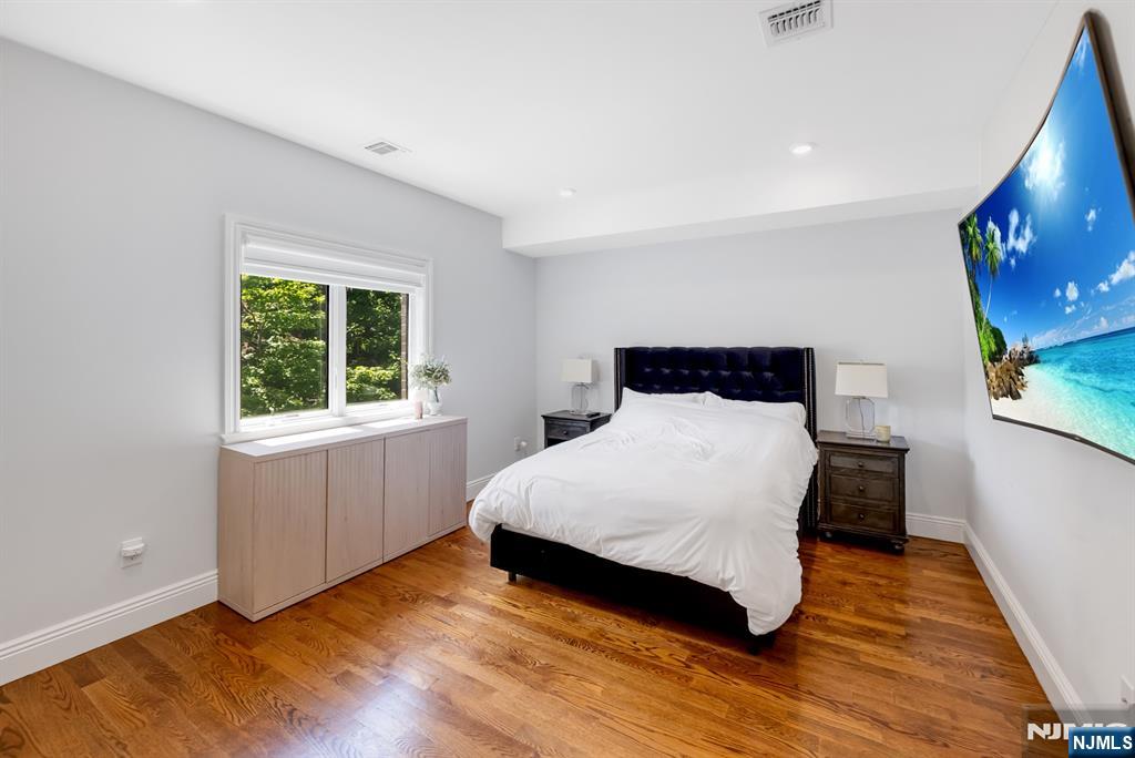 34 Lafayette Avenue