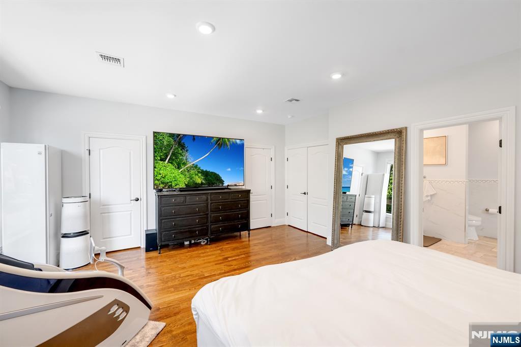 34 Lafayette Avenue