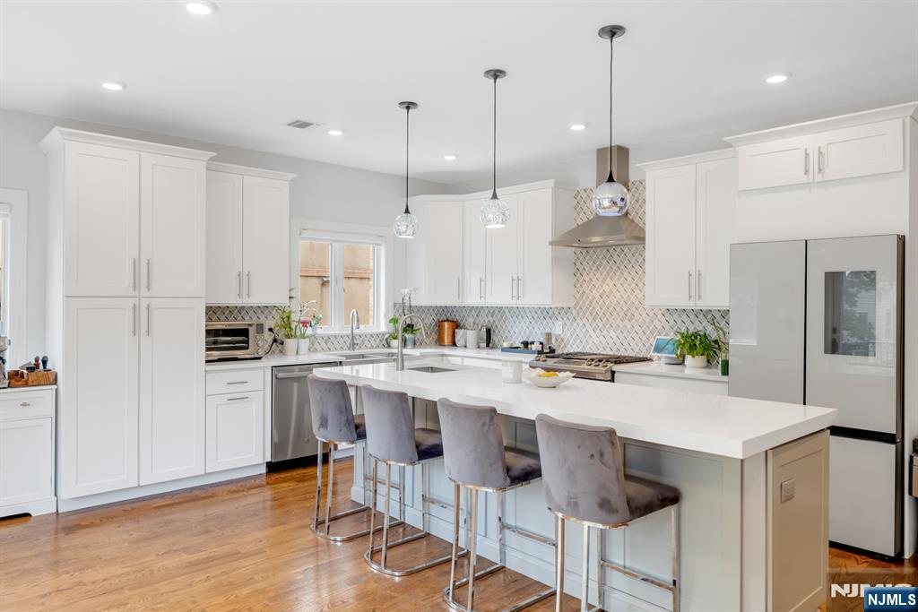 34 Lafayette Avenue
