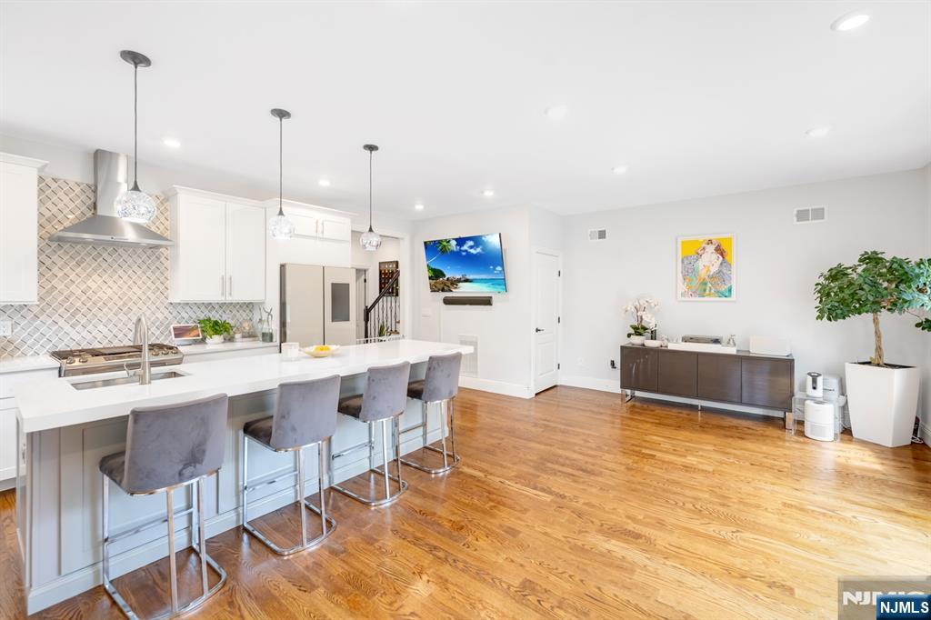 34 Lafayette Avenue
