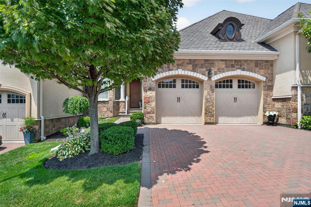 125 Windsor Lane