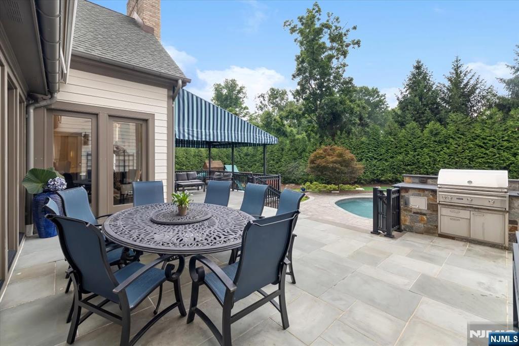 14 Sunflower Drive