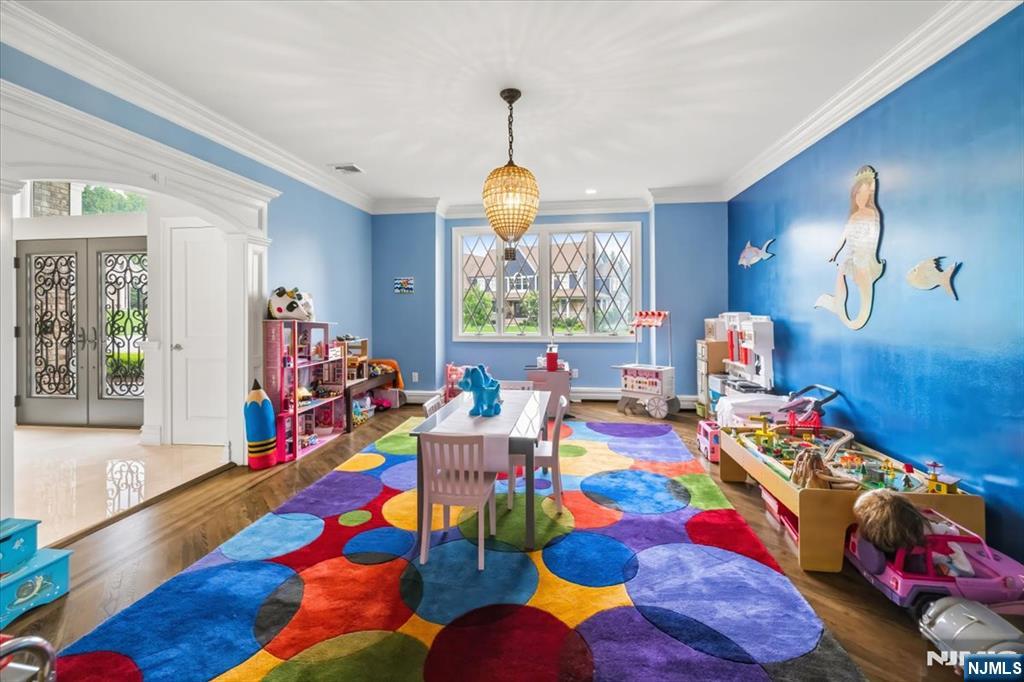 14 Sunflower Drive