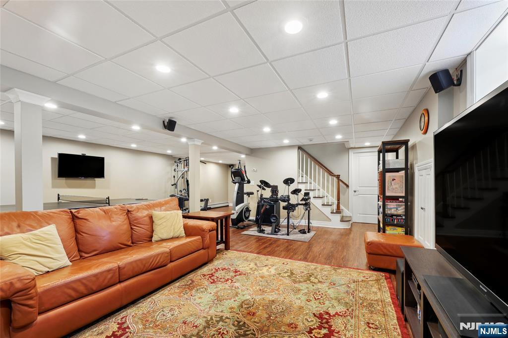 53 Van Blarcom Lane