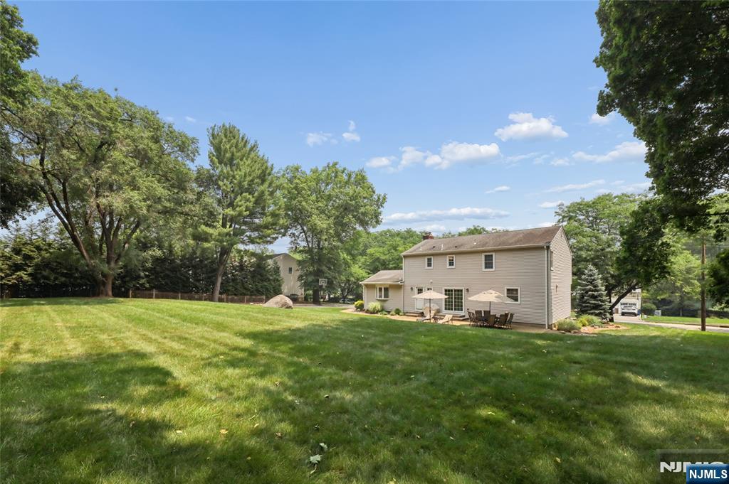 53 Van Blarcom Lane